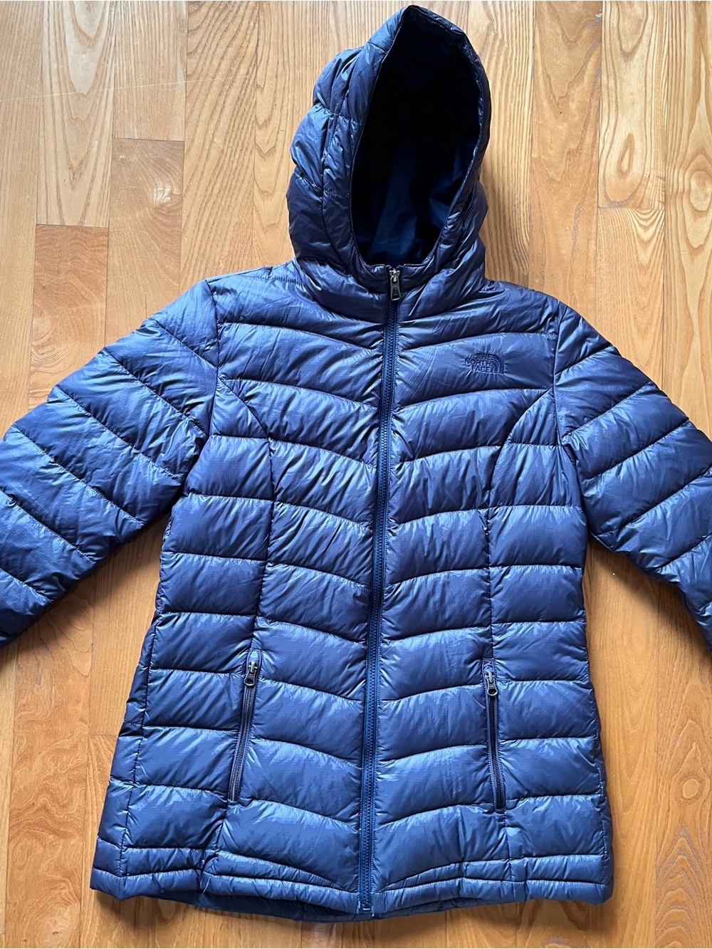 The North Face 550 Women's Large Gray Full Zip Quilted Down Puffer Jacket
